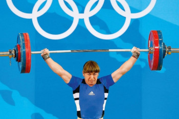 МОК признал казахстанку чемпионкой Олимпиады 10 лет спустя