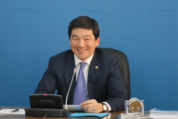 Фотография к новости: Бауржан Байбек стал почётным президентом федерации Qazaq kuresi