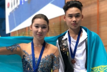 Фотография к новости: Казахстанские фигуристы завоевали бронзу на Golden Spin of Zagreb