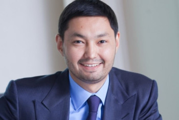 Фотография к новости: Кенес Ракишев стал вице-президентом Казахстанской федерации бокса