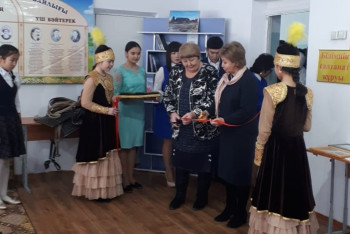 Выпускники организовали празднование 90-летия школы в Акмолинской области