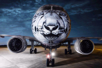 Фотография к новости:  Самолёт нового поколения прилетел в Казахстан 