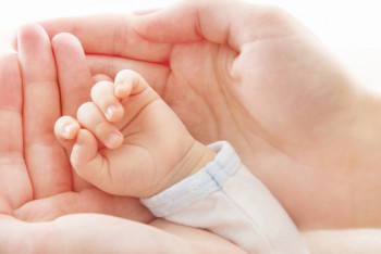 Фотография к новости: Пограничники приняли роды у казахстанки на пропускном пункте в Жамбылской области 