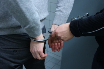 Фотография к новости: Сбежавшего в Германию казахстанца экстрадировали в Астану