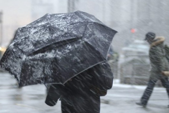 Фотография к новости: Штормовое предупреждение объявлено в двух областях Казахстана 