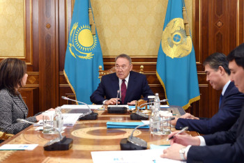 Фотография к новости: Повысить соцвыплаты по утере трудоспособности на 30% с 2020 года поручил Назарбаев 