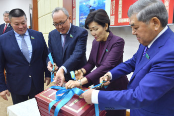 Фотография к новости: В Астане презентовали новую книгу о Елбасы 