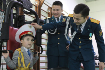 Фотография к новости: Министерство обороны осуществило мечту 6-летнего ребёнка