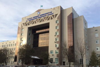 Фотография к новости: В университетах Астаны открываются центры обслуживания студентов