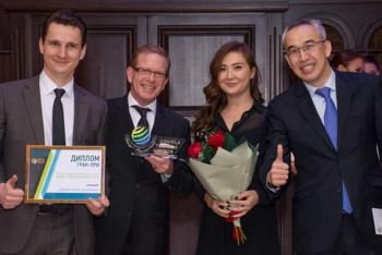 Фотография к новости: В лучших традициях Оскара: в Бурабае  вручена премия "Aqmola Tourism Awards" 