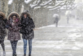 Холод, туман и сильный ветер спрогнозировали синоптики в ряде регионов РК