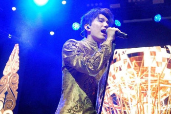 Фотография к новости: Димаш Кудайберген вновь поразил зрителей своим голосом