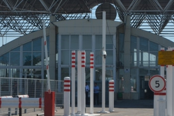 Фотография к новости: Пограничники задержали кыргызстанцев, вывозивших контрабандой бензин из Казахстана