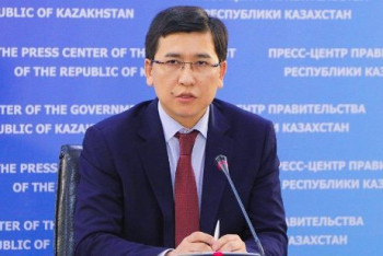 Фотография к новости: Асхат Аймагабетов: Елбасы ставит задачу возвышения страны на высоту всемирного познания