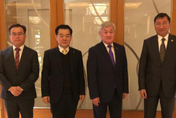 Сапарбаев призвал южнокорейских бизнесменов поднять зарплаты актюбинцам 