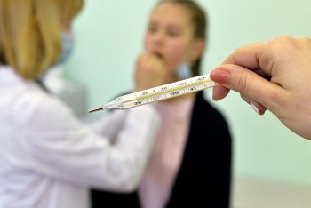 Фотография к новости: Двое казахстанцев с подозрением на менингит попали в больницу