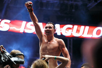 Дамир Исмагулов подписал контракт с UFC