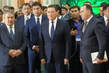 Фотография к новости: Вице-Премьеры Казахстана и Узбекистана приняли участие в выставке мировых ВУЗов в Шымкенте