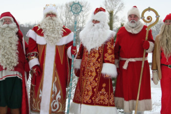Фотография к новости: Казахстанцы впервые примут участие в Съезде Дедов Морозов в Югре
