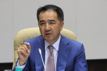 Сагинтаев ознакомился с реализацией "Нұрлы жер" и "7-20-25" в Жамбылской области