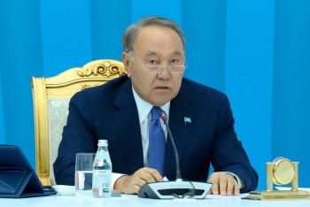 Фотография к новости: Нурсултан Назарбаев открыл экспертно-политический форум в Астане