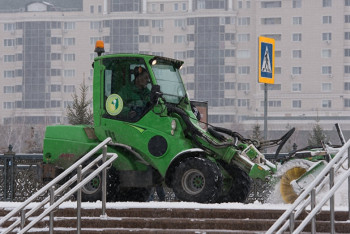 632 единицы спецтехники задействовано в уборке снега в Астане 
