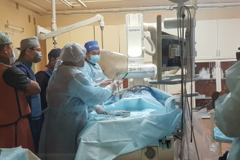 Фотография к новости: Столичные хирурги провели мастер-класс для акмолинских коллег 