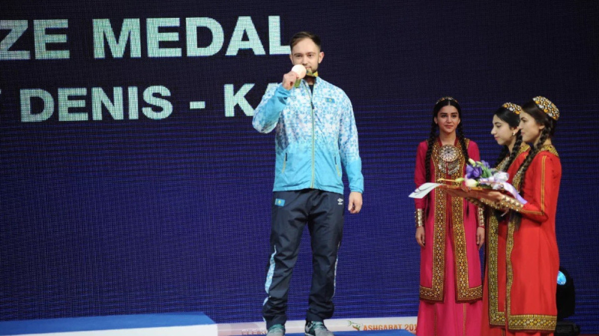 пресс-служба Федерации тяжелой атлетики РК