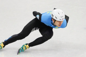 Казахстанский спортсмен установил рекорд на этапе Кубка Мира по шорт-треку 