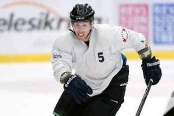 Фотография к новости: Два канадских форварда покинули "Бейбарыс"