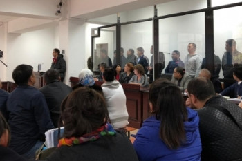 Фотография к новости: Дело экс-депутата Кыргызстана: контрабандный товар направляли из КНР в РК 