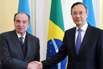 Фотография к новости: МИДы Казахстана и Бразилии создадут "дорожную карту" двустороннего партнёрства