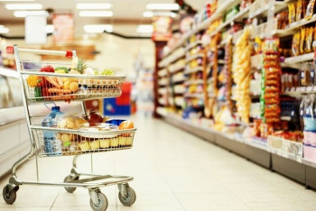 Фотография к новости: Сулейменов призвал бизнесменов не переписывать ценники вслед за повышением зарплат