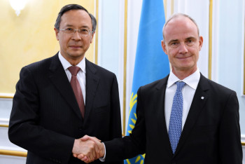 Министр иностранных дел РК провёл встречу с вице-президентом Красного Креста