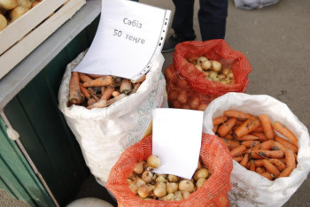 Фотография к новости: Акимат Атырау расторг договор с участниками сельхозярмарок за превышение цен 