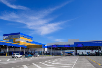 Сагинтаев проверил работу пропускного пункта "Нұр жолы" и посетил "Хоргос"