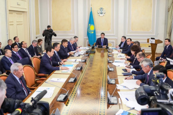 Фотография к новости: Программу "Рухани жаңғыру" обсудили на заседании Нацкомиссии 