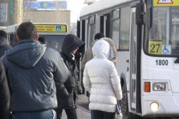 Депутаты и общественники Актобе  не дали повысить цену проезда в автобусах до 212 тенге