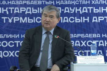 Мажилисмен разъяснил молодёжи Кокшетау Послание Президента