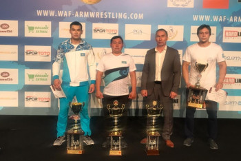 Фотография к новости: Казахстанские армрестлеры оказались сильнейшими на чемпионате мира в Турции