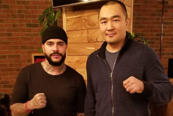 Фотография к новости: Казахстанский боксер рассказал о встрече с Тимати