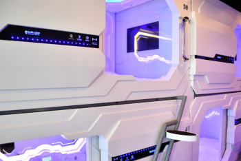 Капсульный отель открылся в аэропорту Астаны