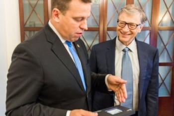 Фотография к новости: Билл Гейтс стал электронным резидентом Эстонии