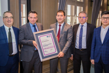 Фотография к новости:  Группа "KMG International" получила международную аккредитацию CIPS в сфере управления закупками