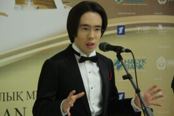 Фотография к новости: Рахата-Би Абдысагина неслучайно называют казахским Моцартом – российский композитор