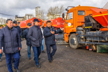 Фотография к новости: Аким Астаны: Коммунальные службы должны работать как часы