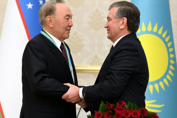 Фотография к новости: Назарбаев переговорил с президентом Узбекистана 