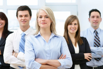 Причины оттока квалифицированных кадров назвали в Комитете госдоходов 