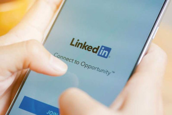 Фотография к новости: Казахстанцы стали жертвами иностранных мошенников в соцсети LinkedIn