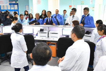 Фотография к новости: Бакытжан Сагинтаев ознакомился с качеством медицинской помощи в Семее